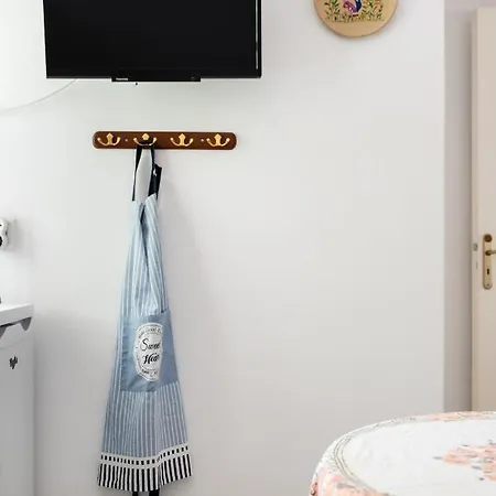 Apartment Cozy & Peaceful In Chalki *