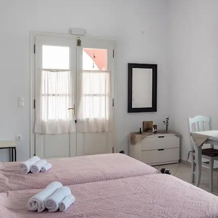 公寓 Cozy & Peaceful In Chalki Khalkíon